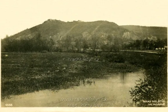 Helfštýn, MF, s Bečvou, 1926