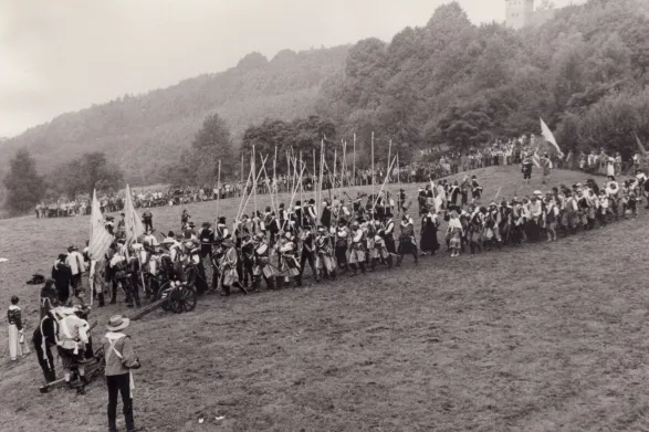 Helfštýn, historický šerm, 1985 (z archívu Petra Milaty)