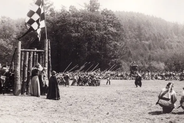 Helfštýn, historický šerm, 1985 (z archívu Petra Milaty)